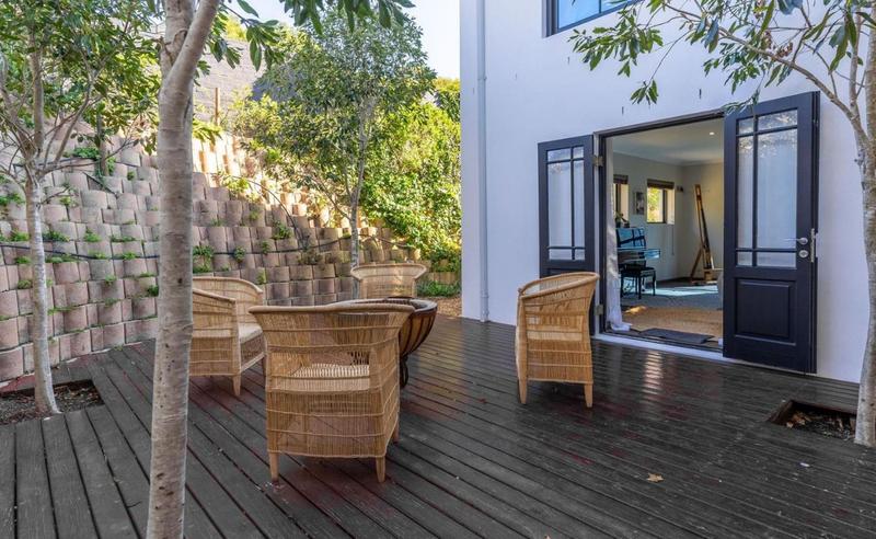 6 Bedroom Property for Sale in Hout Bay Western Cape